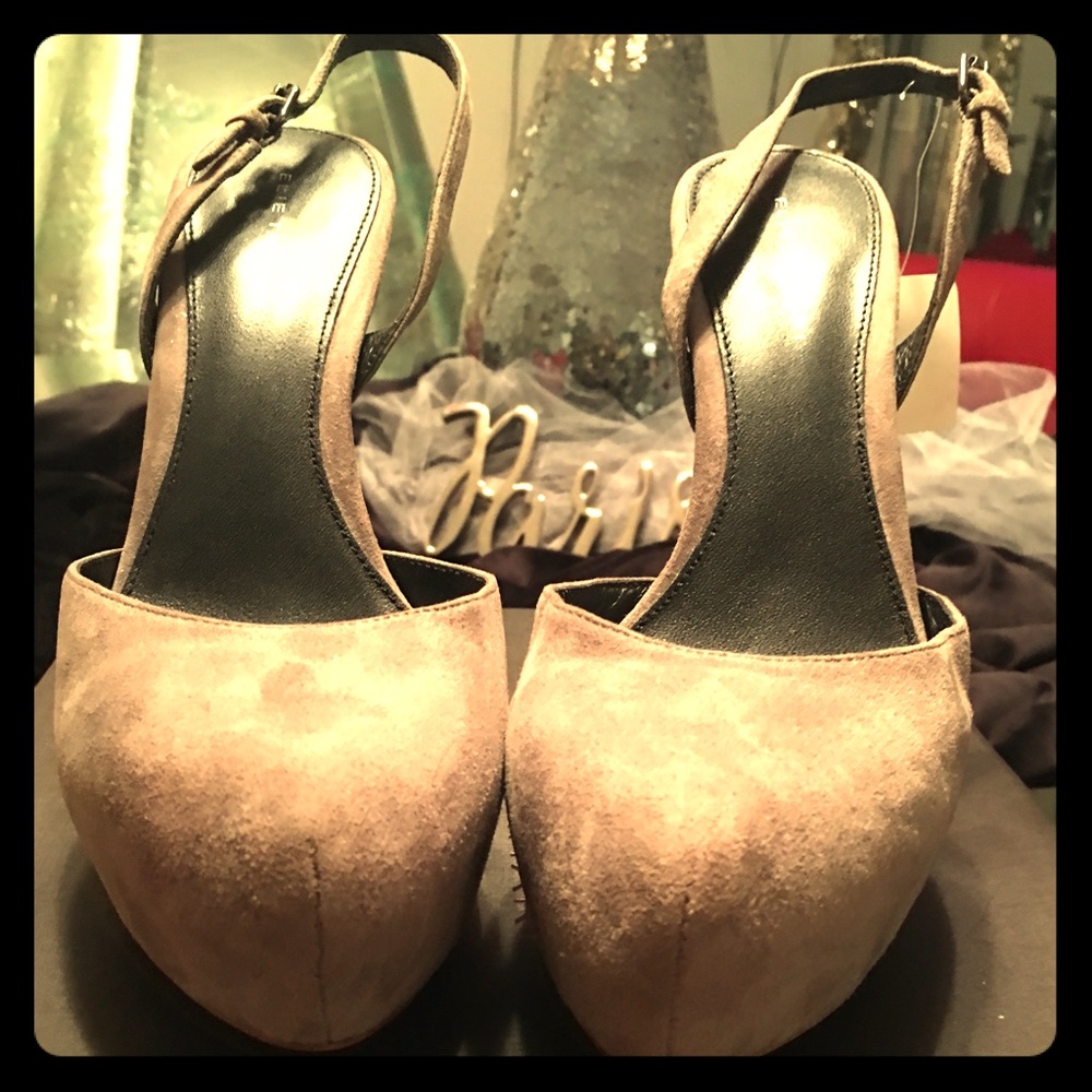 Elie Tahari Gray Slingback ( Size 40.5)